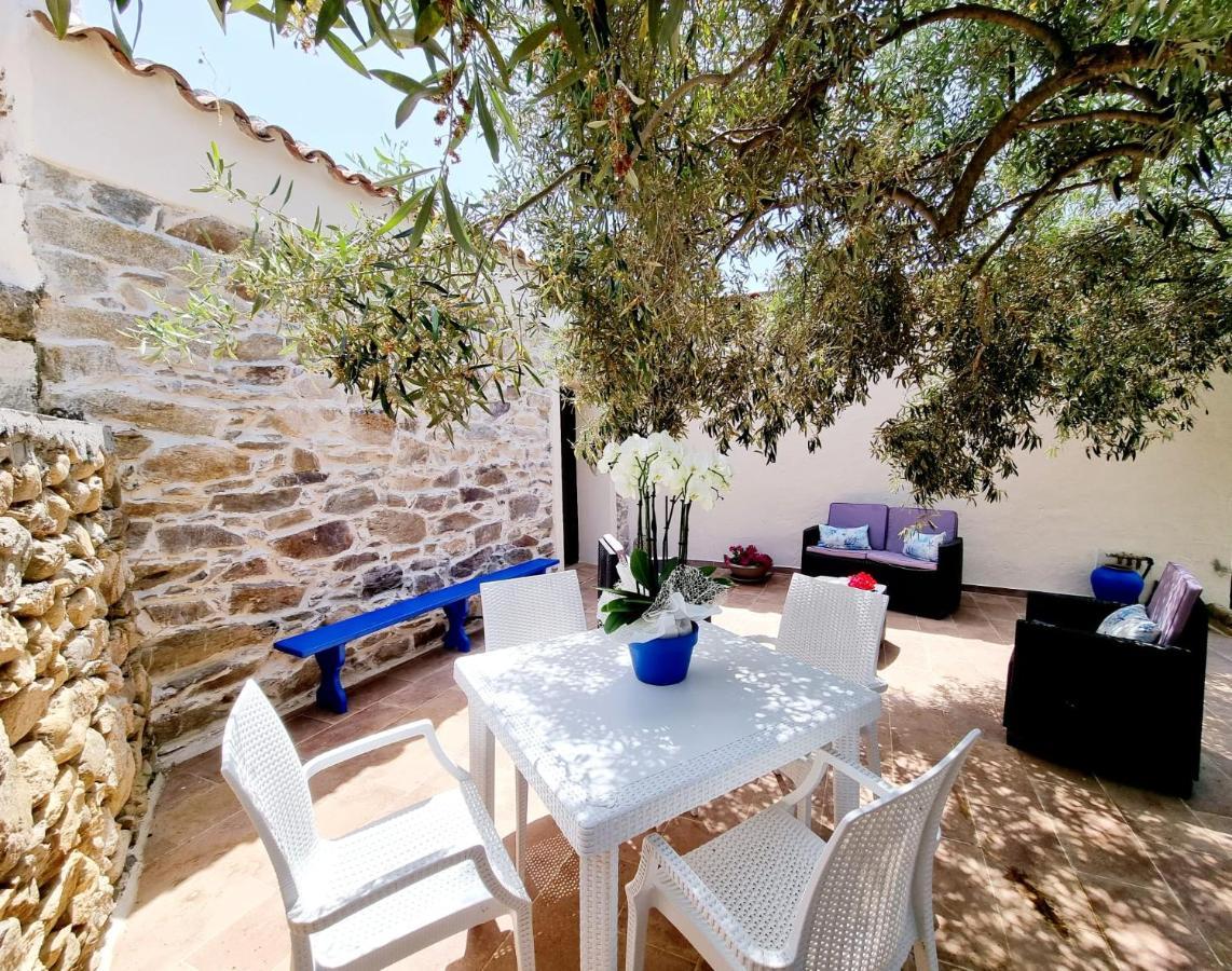 Stazzo San Teodoro La Quercia Piscina Condivisa Apartment Exterior photo