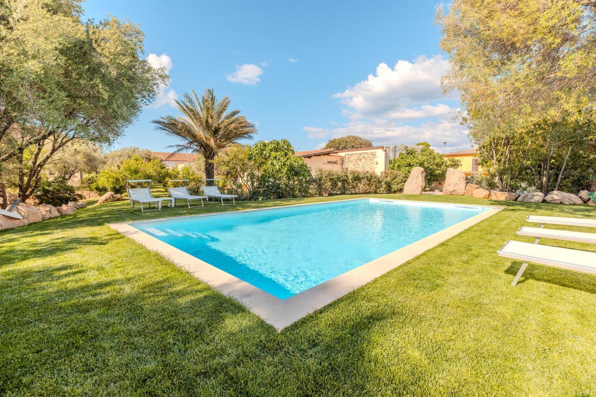 Stazzo San Teodoro La Quercia Piscina Condivisa Apartment Exterior photo